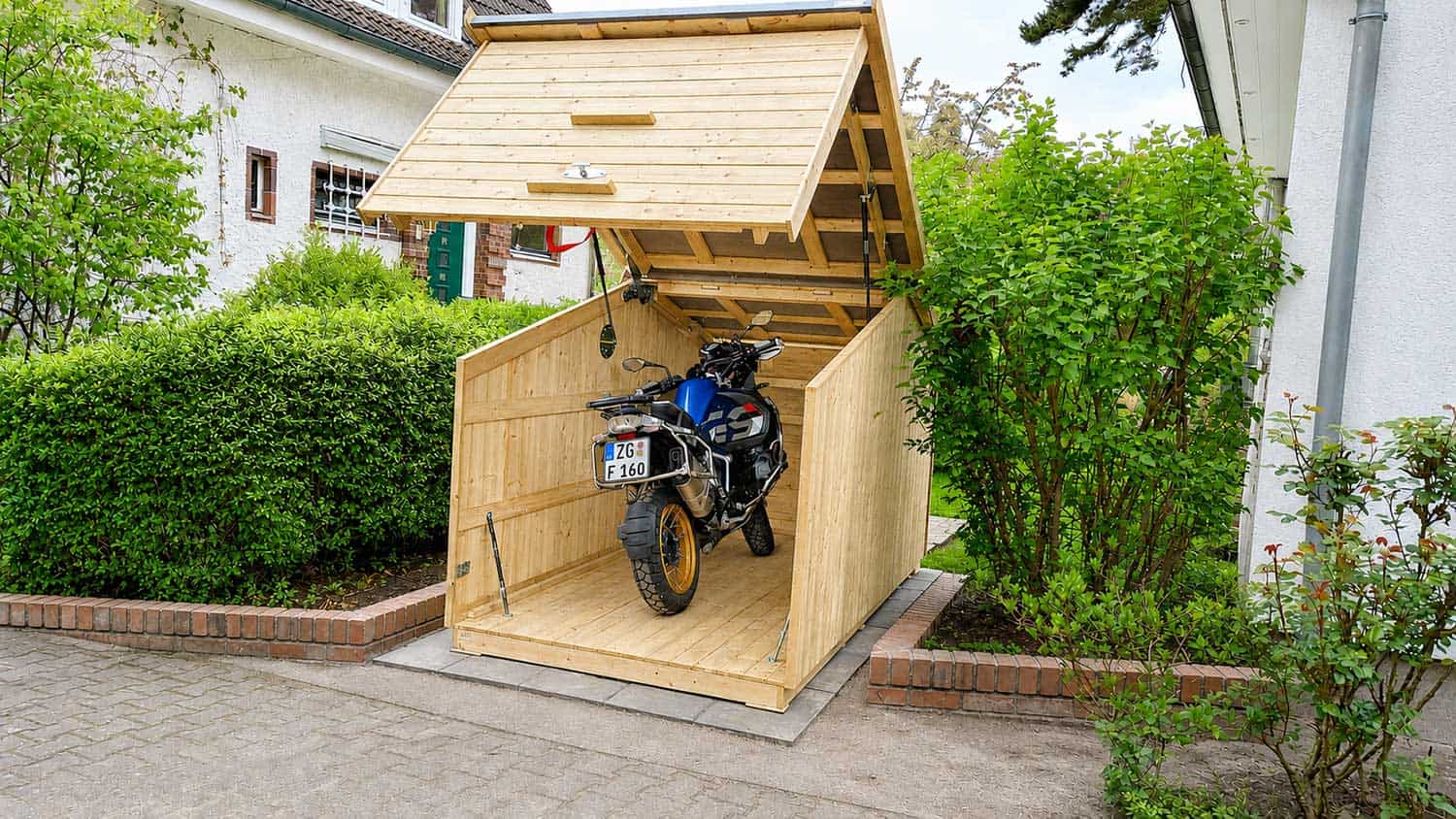 Motorradgarage-ZG-F160